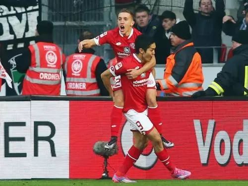  美因茨边路突破屡造威胁，传中制胜展现战术素养